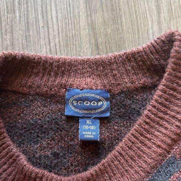 Adorable animal print sweater - Picture 2 of 3